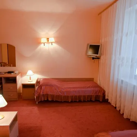 Hotel Iskra 3*