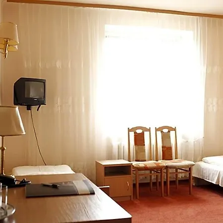 Iskra 3* Radom
