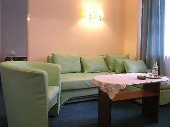 Iskra Otel